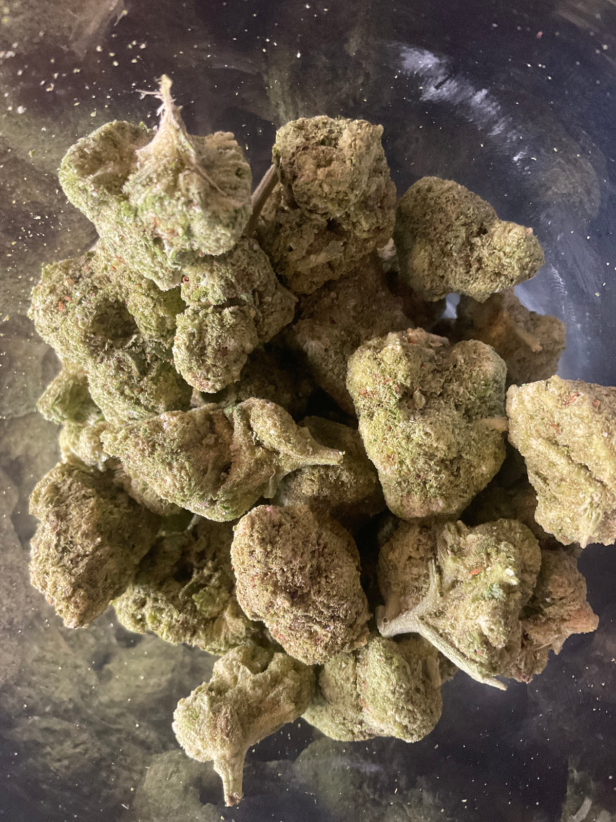 White Cali CBE, fleur de CBD intense aux notes citronnées et fruitées